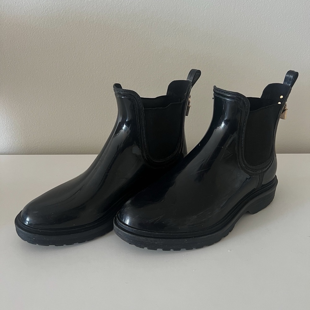 Michael Kors Black Chelsea Ankle Waterproof Rain Boots